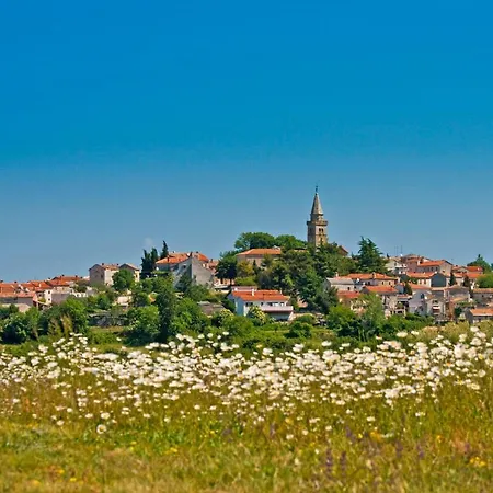Tria Žminj